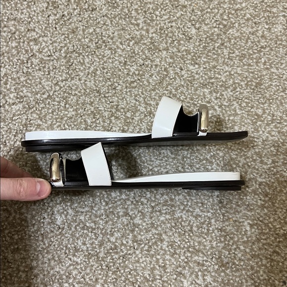 Tory Burch Pierced Slide in White Architectural Women’s 6.5 - Picture 4 of 9